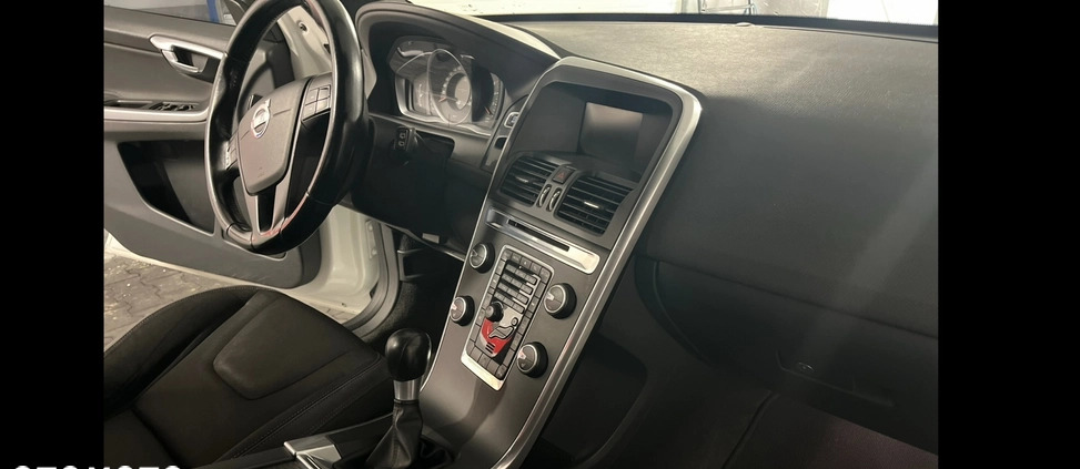 Volvo XC 60 cena 60500 przebieg: 165000, rok produkcji 2014 z Ostrołęka małe 379